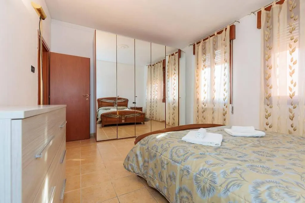 Apartment Casa Carla - Comodo Appartamento In Venice Cannaregio - 2 Camere Private